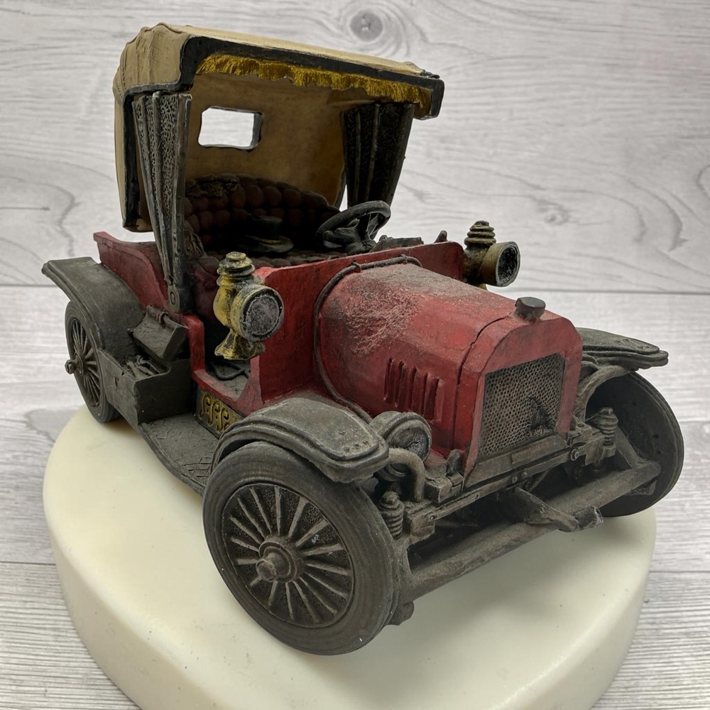 Vintage Resin  Model‎ Red Classic Car Decor